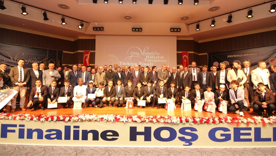 Türkiye Geneli Hafızlık Yarışması Erzurum’da Final Heyecanı Yaşattı
