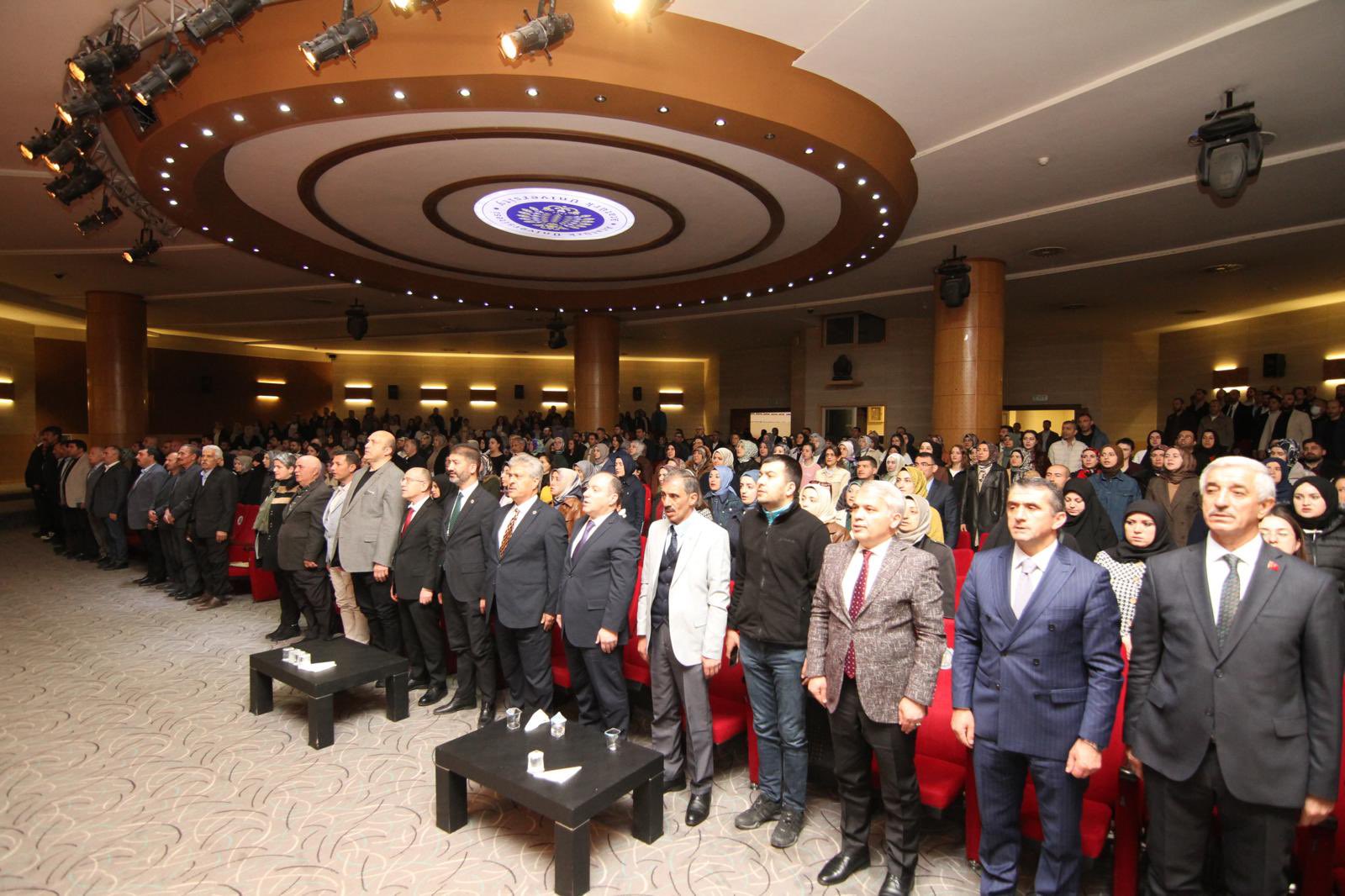 Hane İçi Dijital Eğitim Konferansları Erzurum’da Başladı: Ailelere Dijital Güvenlik ve Bilinçli İnternet Eğitimi