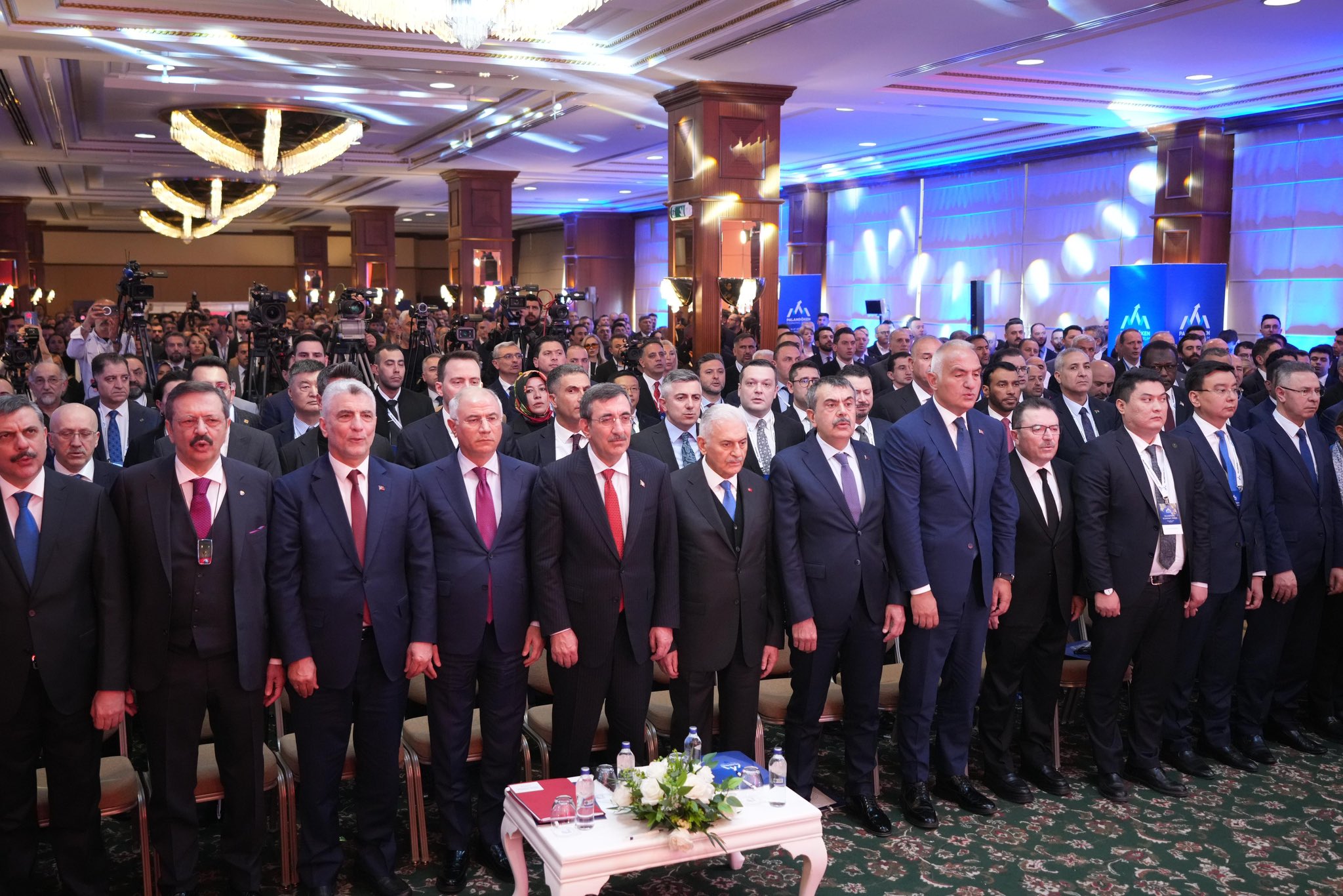 Erzurum’da Palandöken Ekonomik Forumu Düzenlendi: Cumhurbaşkanı Erdoğan Video Konferansla Katıldı