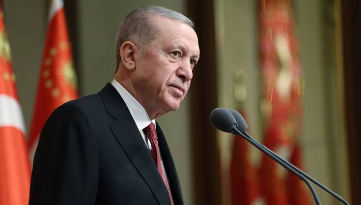 Cumhurbaşkanı Erdoğan’dan 2025 YKS Sonuçları İçin Öğrencilere Tebrik ve Başarı Mesajı