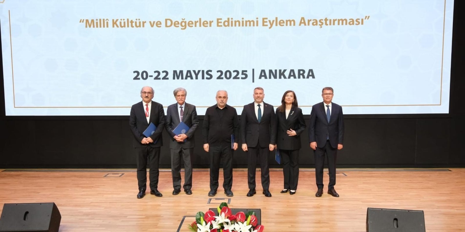 Türkçe ve Dil Eğitiminde İyi Uygulamalar Konferansı Ankara’da Başladı