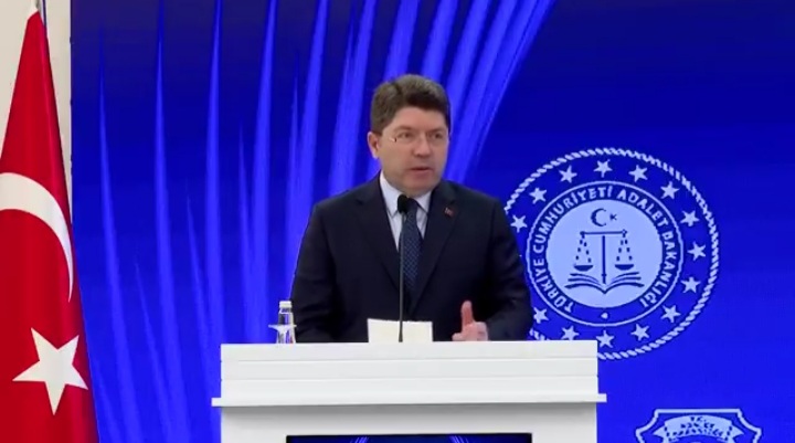 Cezaevlerinde Eğitim Seferberliği: Binlerce Mahkum Okuma Yazma Öğreniyor, Yüksek Lisans ve Doktora Yapıyor