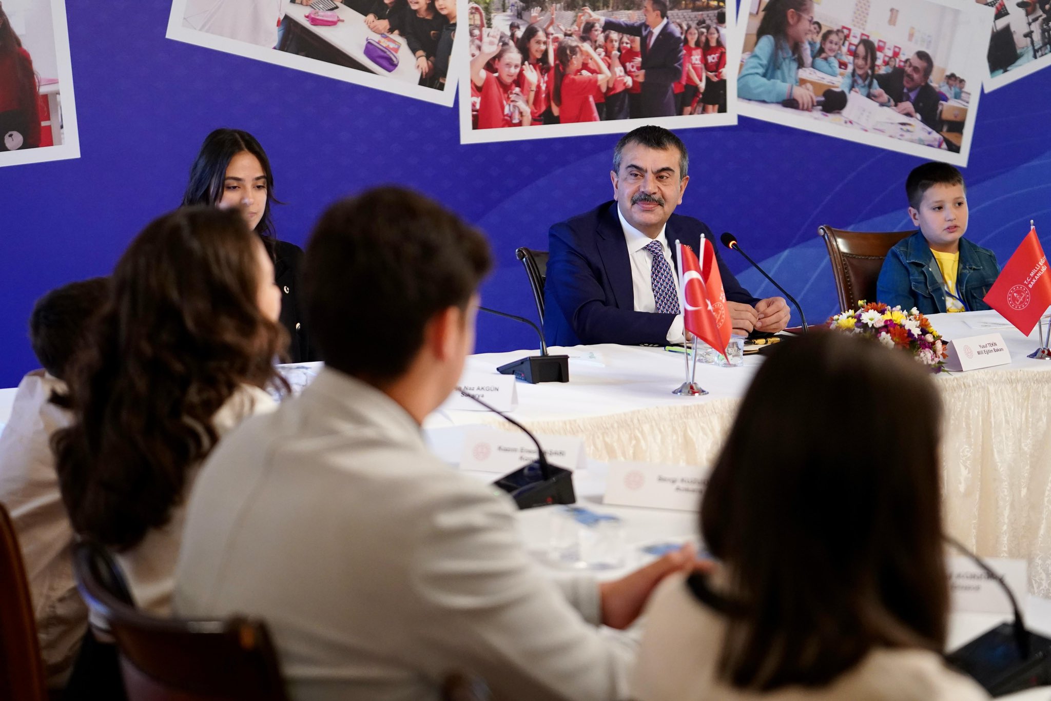 Milli Eğitim Bakanı Yusuf Tekin'den Türkiye Yüzyılı Maarif Modeli Öğrenci Çalıştayı Açıklaması