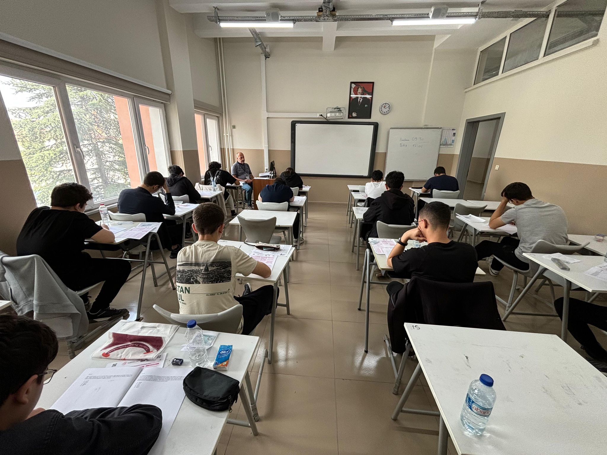TÜBİTAK 33. Bilim Olimpiyatları'na 19 Binden Fazla Öğrenci ve Öğretmen Katıldı