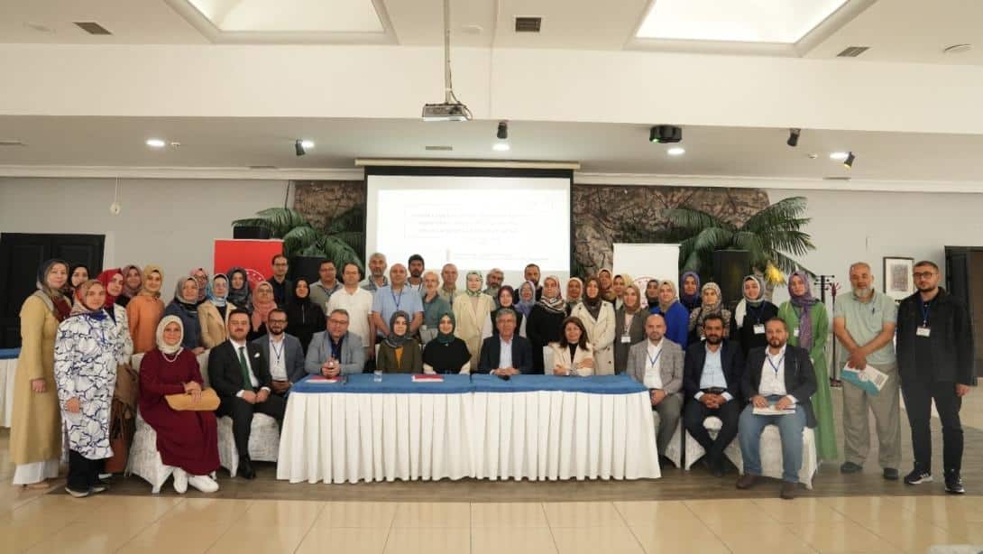 İmam Hatip Liseleri İçin Dönüştürücü Öğretmen Projesi Ankara’da Devam Ediyor