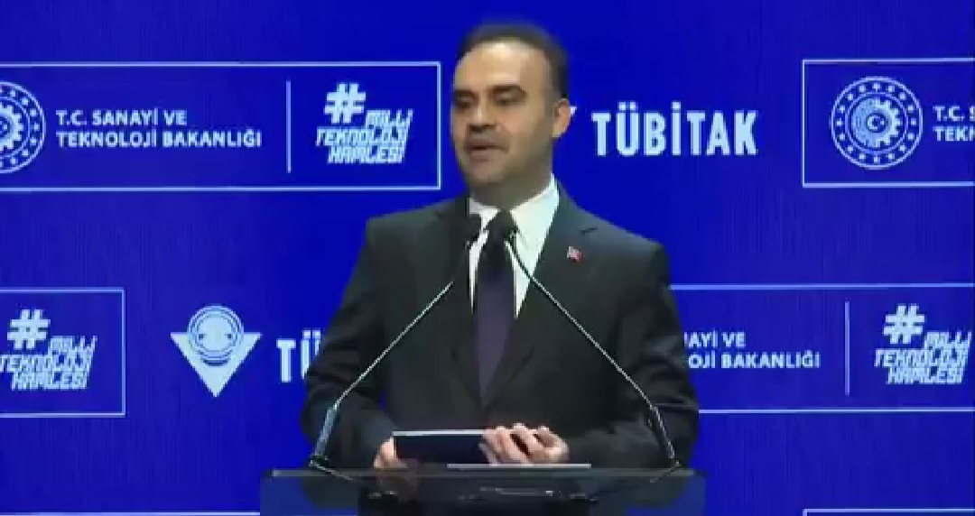 Genç Mucitler Sahnedeydi: TÜBİTAK Proje Yarışmaları Ödül Töreni'nde Bilim Rüzgarı Esti!