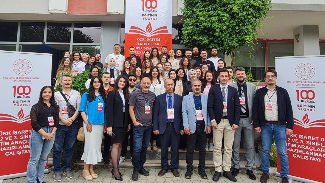 Eskişehir’de Türk İşaret Dili ve Toplumsal Uyum Becerileri İçin Eğitim Materyalleri Geliştirildi