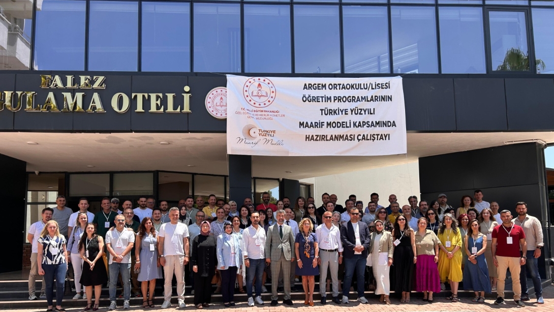 Özel Yetenekliler İçin Yeni Müfredat Çalıştayı Başladı: ARGEM Öğretim Programları Türkiye Yüzyılı’na Hazırlanıyor