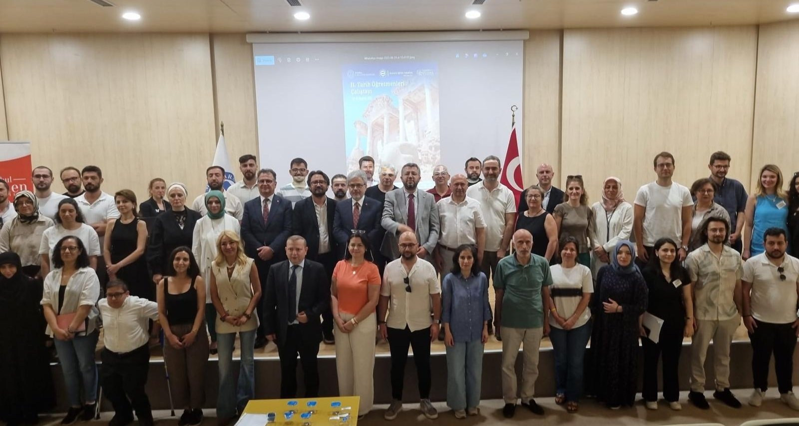 İstanbul’da II. Tarih Öğretmenleri Çalıştayı Başladı: Yeni Maarif Modeli Masaya Yatırılıyor