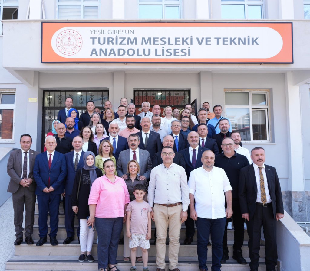 Milli Eğitim Bakanı Yusuf Tekin’den Giresun’da Öğretmenlere Tatil Mesajı ve Teşekkür