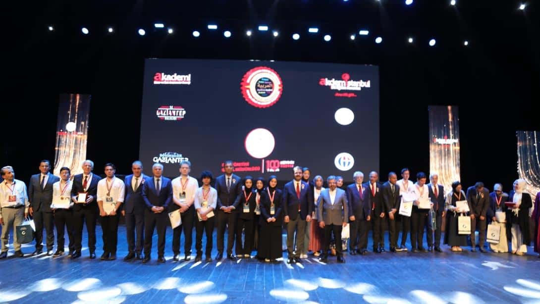 12. Arapça Bilgi ve Etkinlik Yarışmaları Sonuçlandı: Türkiye Genelinde İmam Hatip Öğrencilerinden Sanatsal Başarılar