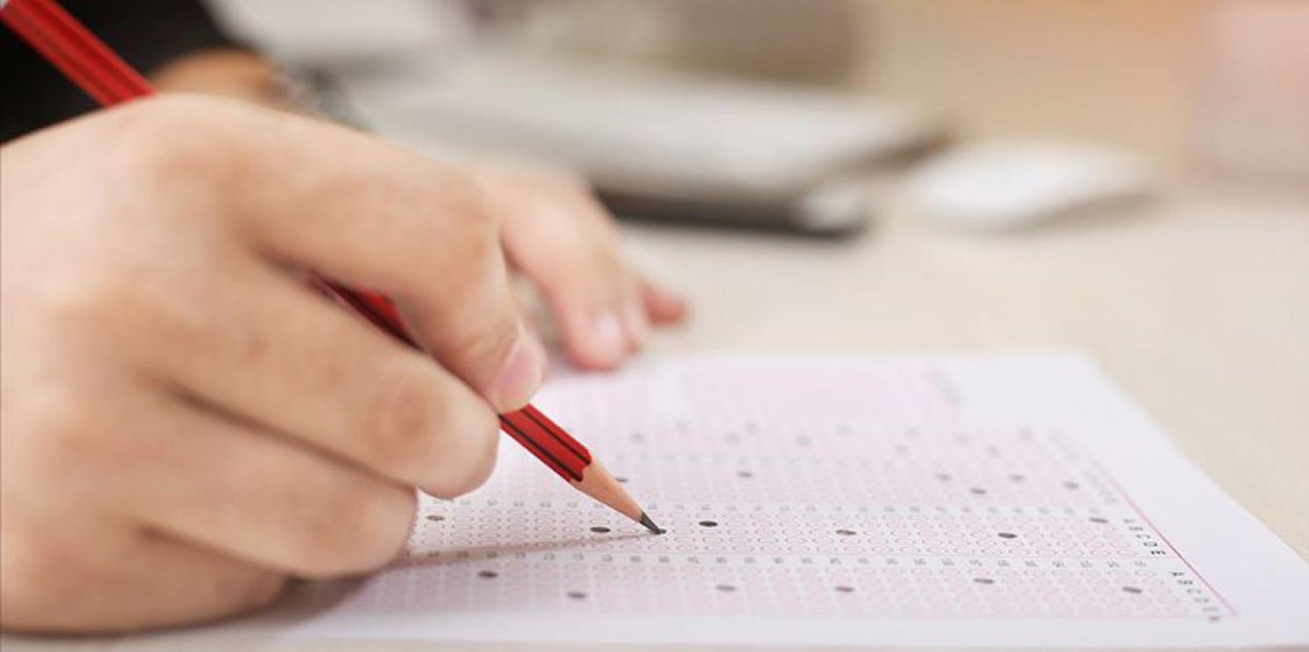 2025 LGS Merkezî Sınavı Sorunsuz Tamamlandı: Soru Kitapçıkları ve Cevap Anahtarları Yayımlandı