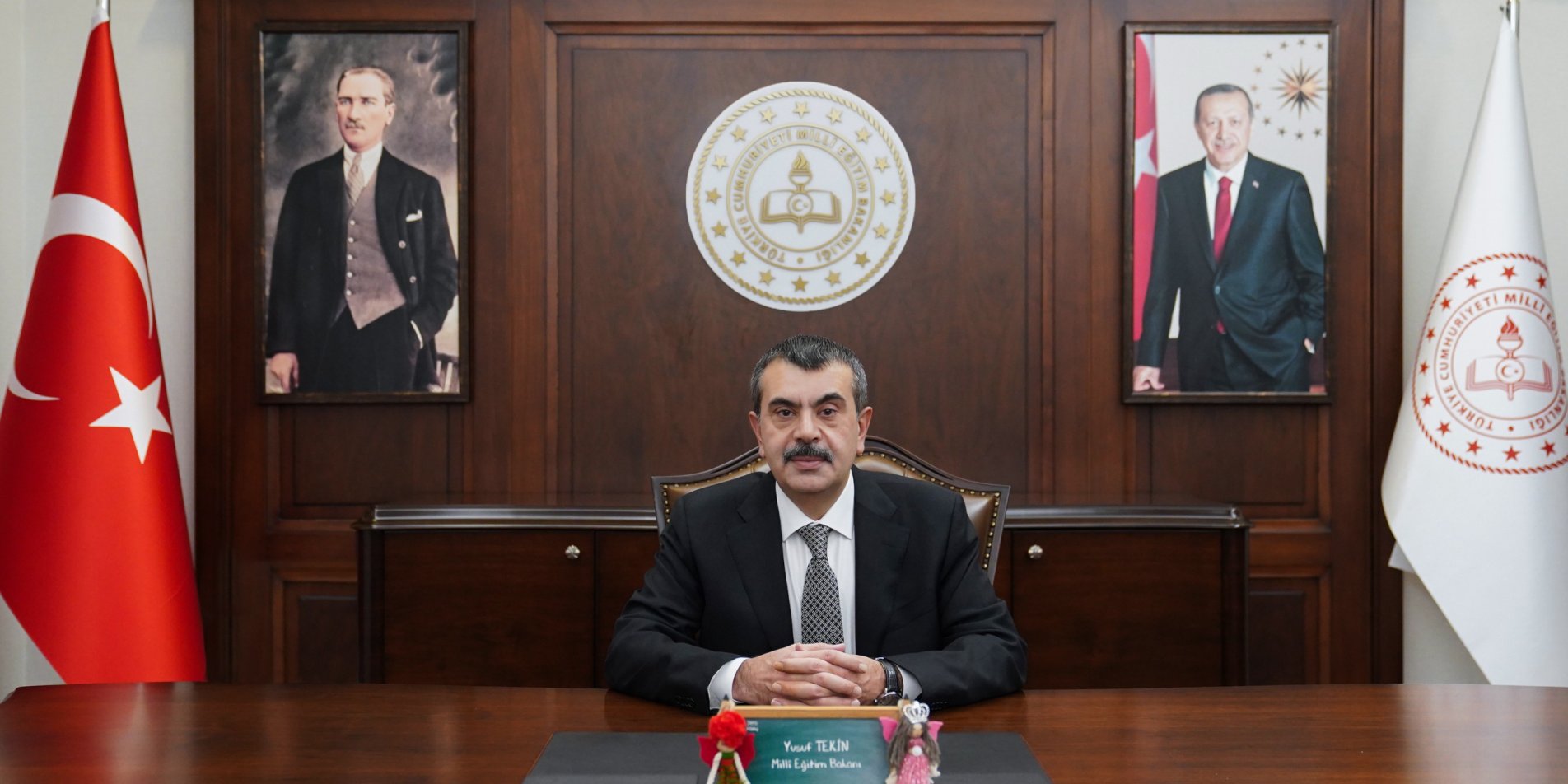 Bakan Tekin'den 24 Kasım Öğretmenler Günü Mesajı