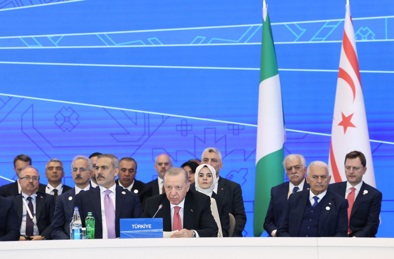 Bakan Göktaş, EİT Zirvesi'nde Kadın Forumu Bildirgesini Sundu: Sıfır Atık ve İklim Vurgusu