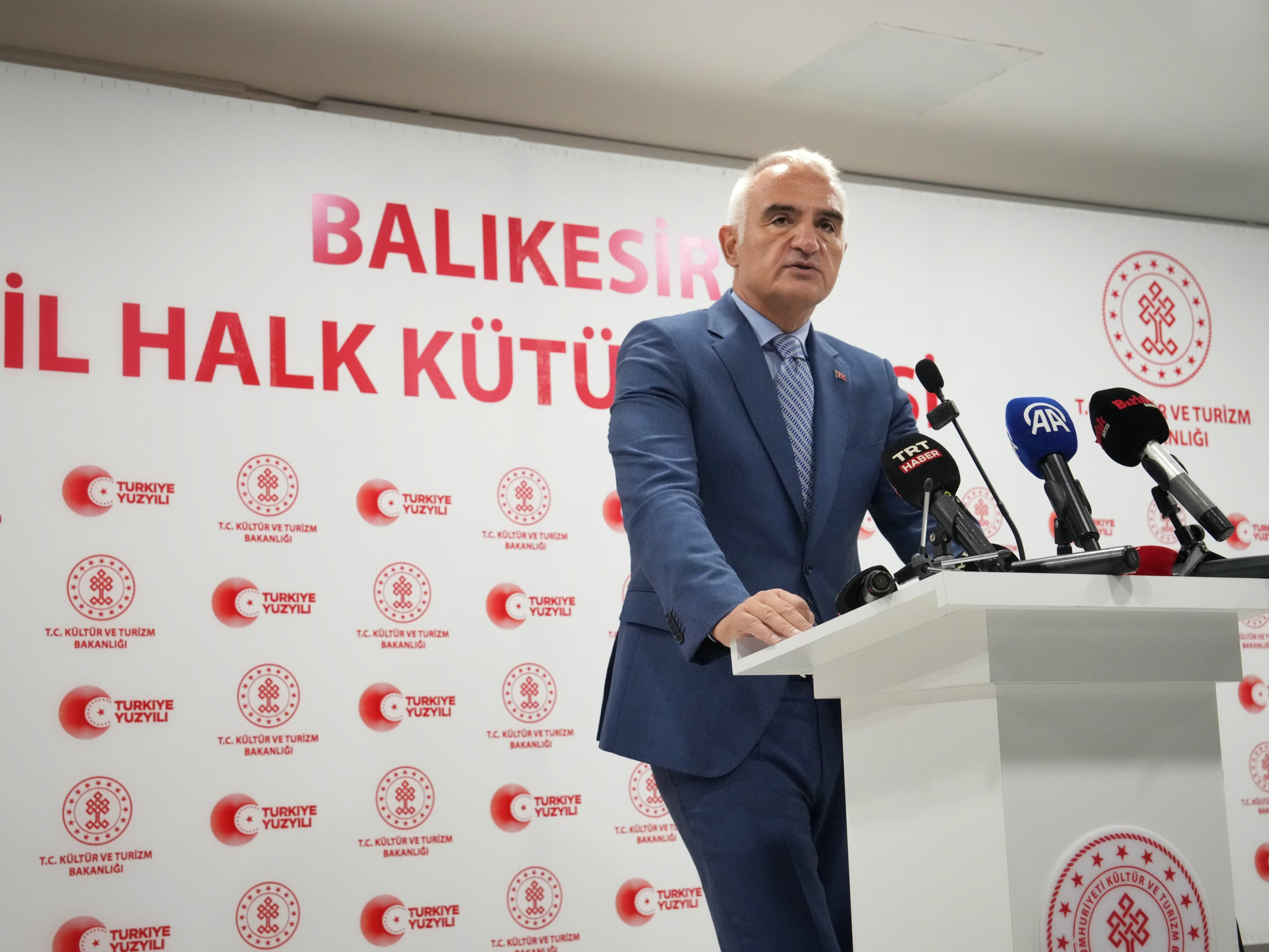 Balıkesir’e Dev Kültürel Yatırım: Yeni İl Halk Kütüphanesi Hizmete Açıldı