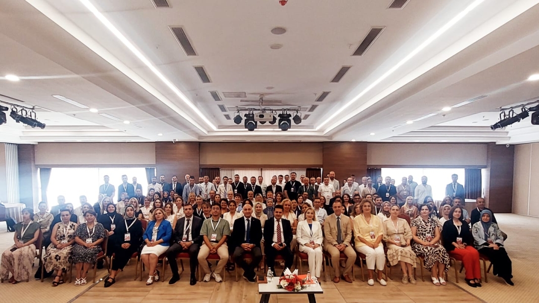 Millî Eğitim Akademisi İçin Ortak ve Alan Bazlı Ders İçerikleri Belirleniyor