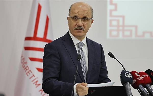 YÖK Başkanı Özvar’dan YKS 2025 Adaylarına Tercih Dönemi Mesajı: Yeni Programlar ve Kritik Uyarılar!