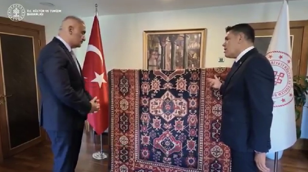 500 Yıllık Uşak Halısı Anavatanına Döndü: Kültürel Miras Yeniden Türkiye'de