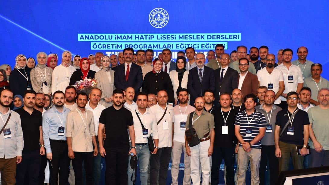 Anadolu İmam Hatip Liseleri Meslek Derslerinde Yeni Dönem İçin Eğitici Eğitimleri Başladı