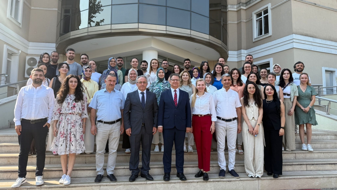 Bağımlılıkla Mücadele Kapsamında Akran Eğitim Programı Geliştirme Çalıştayı Bursa'da Gerçekleştiriliyor