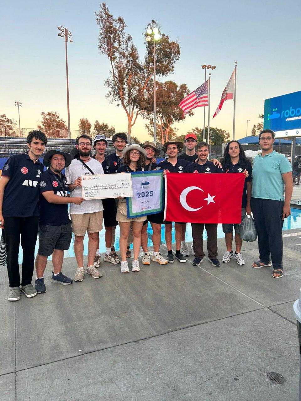 İTÜ AUV Takımından, ABD’de Düzenlenen RoboSub 2025 Yarışmasında Üçüncülük