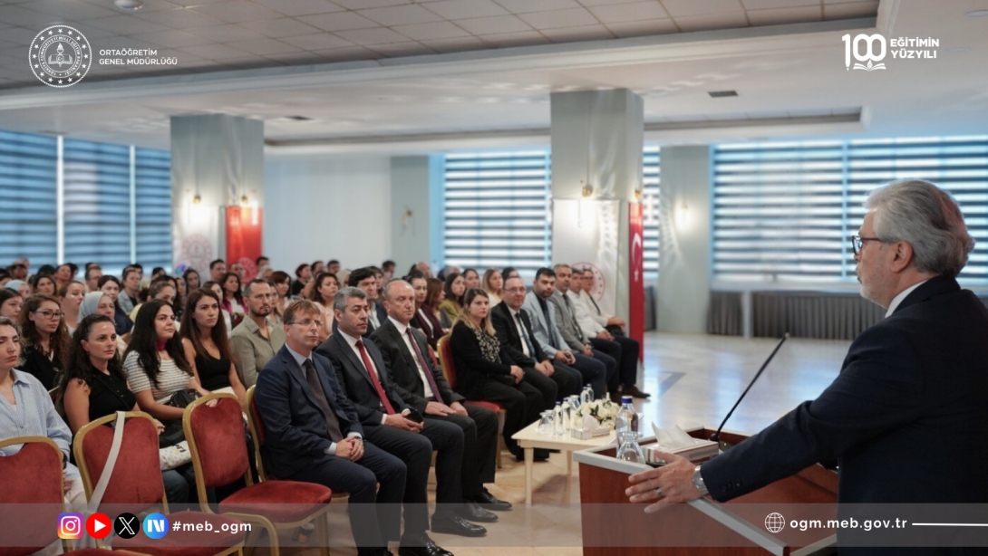 Türkiye Yüzyılı Maarif Modeli İzleme ve Değerlendirme Çalıştayları İstanbul'da Başladı