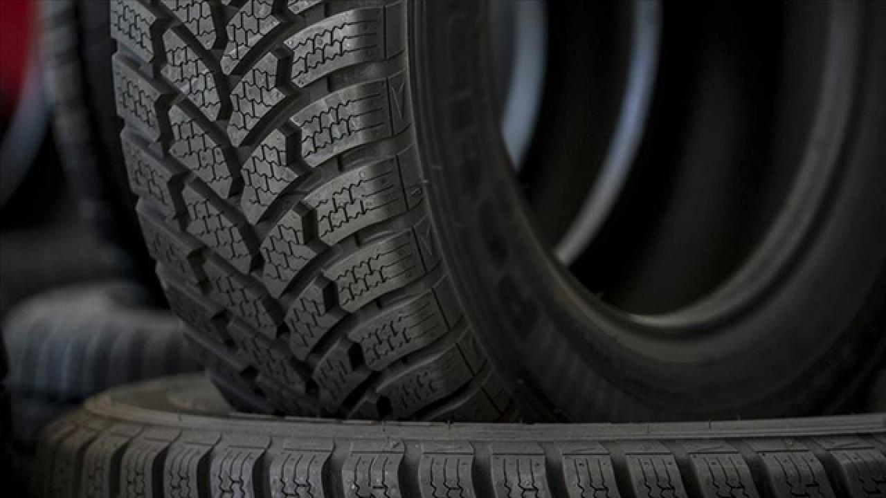 Kış Lastiği Zorunluluğu Tarihleri Değişti! İşte Milyonlarca Sürücüyü İlgilendiren Yeni Dönem