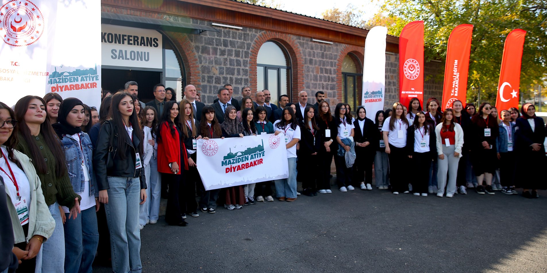Diyarbakır, "Maziden Atiye" Programı Kapsamında Şehit ve Gazi Çocuklarını Ağırlıyor