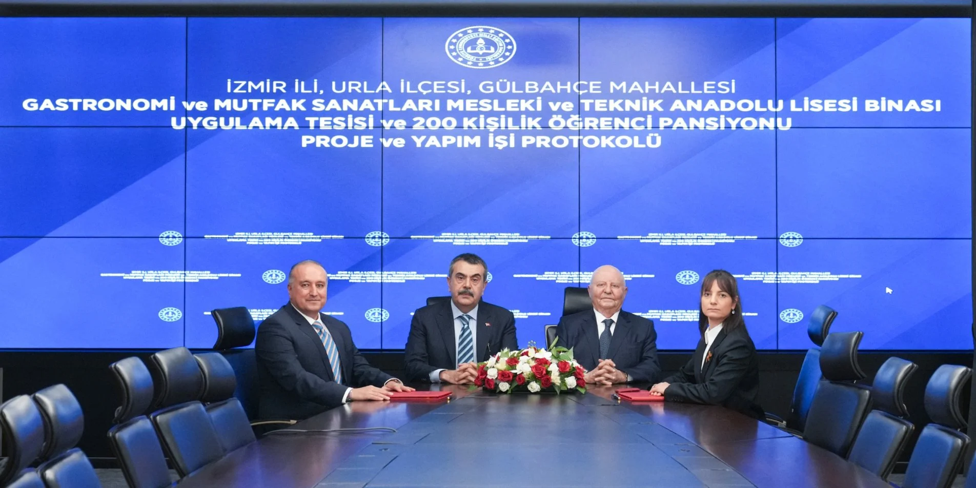 Urla'da Gastronomi Lisesi Yapımı İçin Protokol İmzalandı