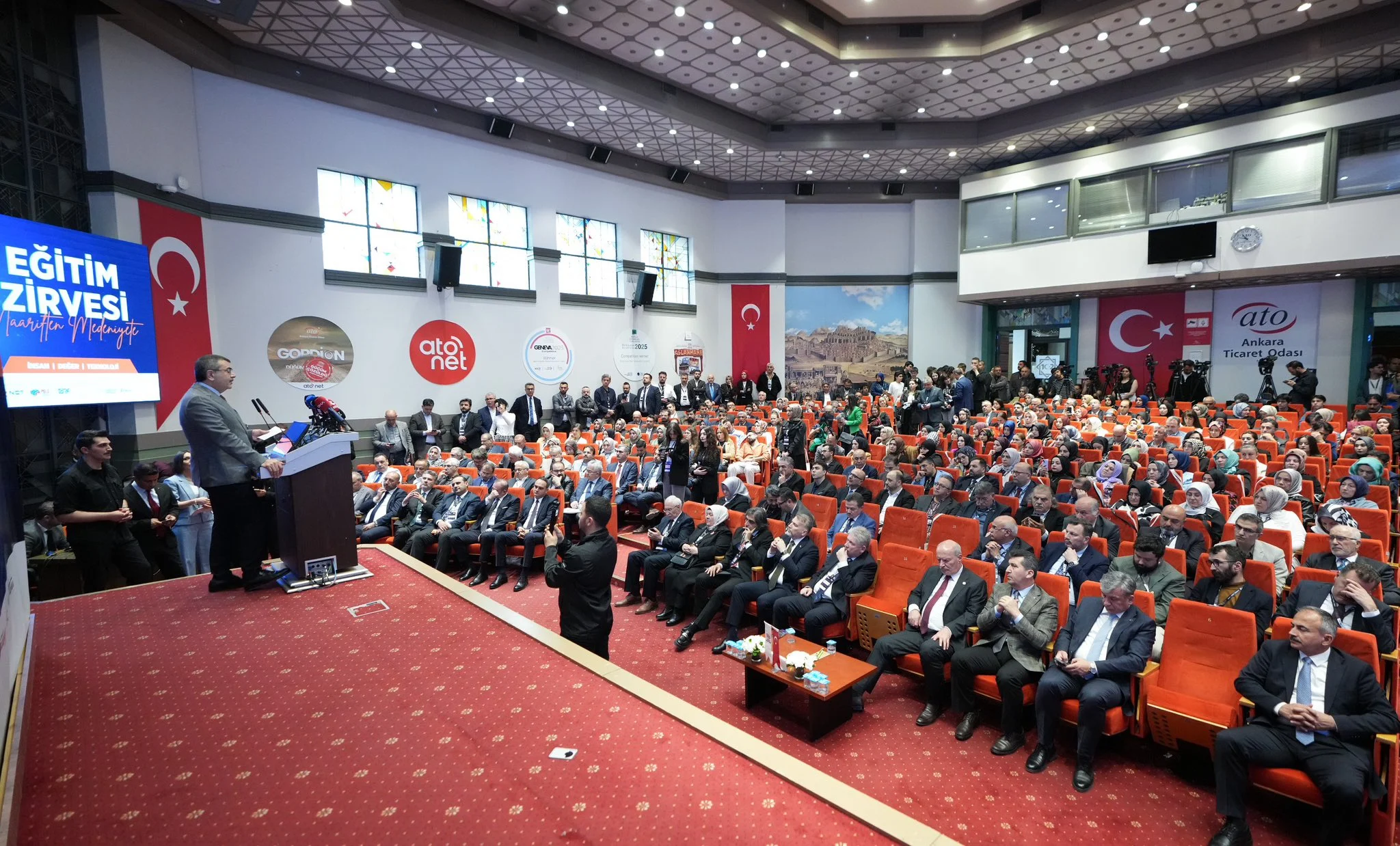 Bakan Tekin: “Teknoloji Meselesi Çağımızın En Temel Egemenlik Başlıklarından Biri”