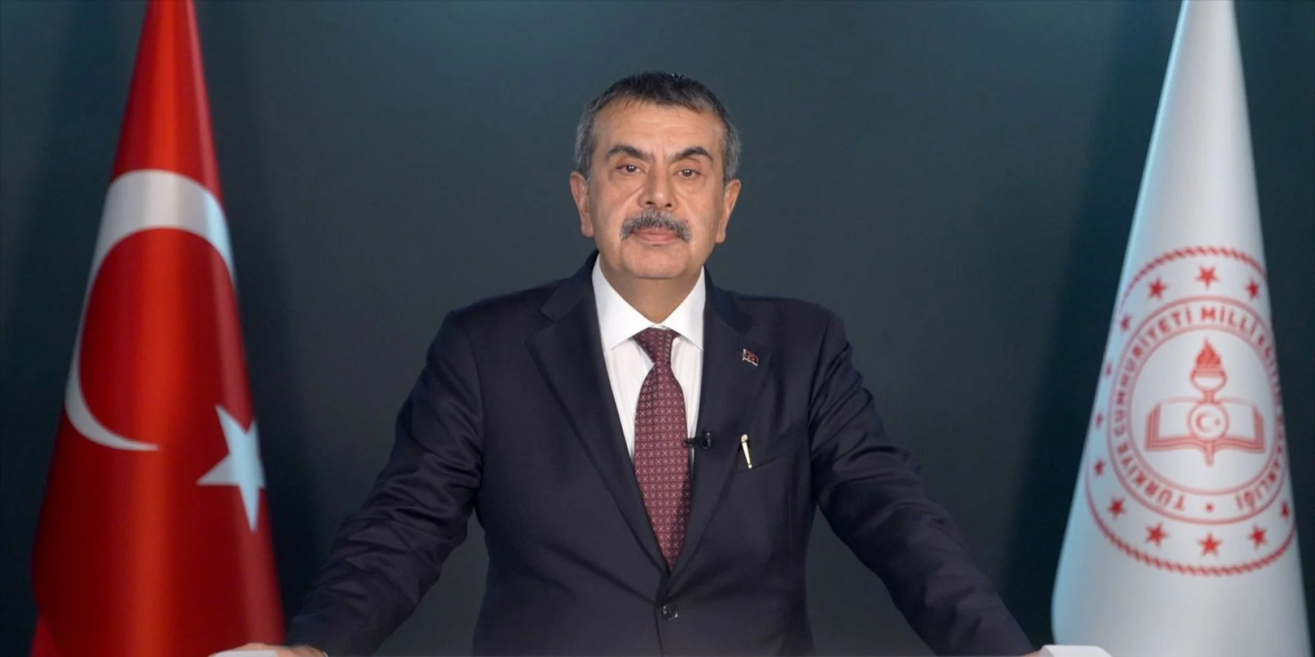 Bakan Tekin, Haziran Ayı Mesleki Çalışma Programında Öğretmenlere Hitap Etti