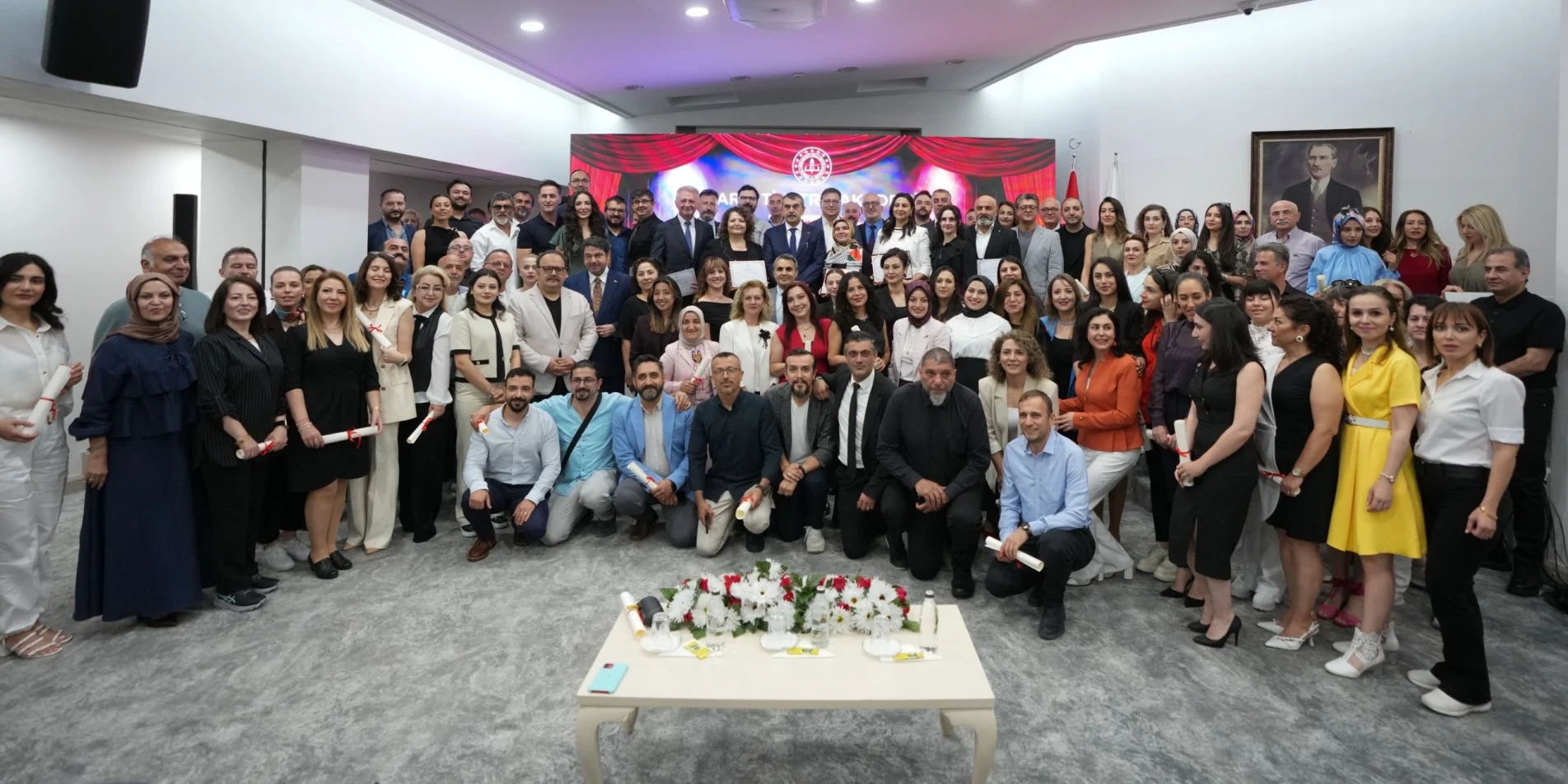 "Maarif Tiyatro Akademisi Sertifika Töreni" Gerçekleştirildi